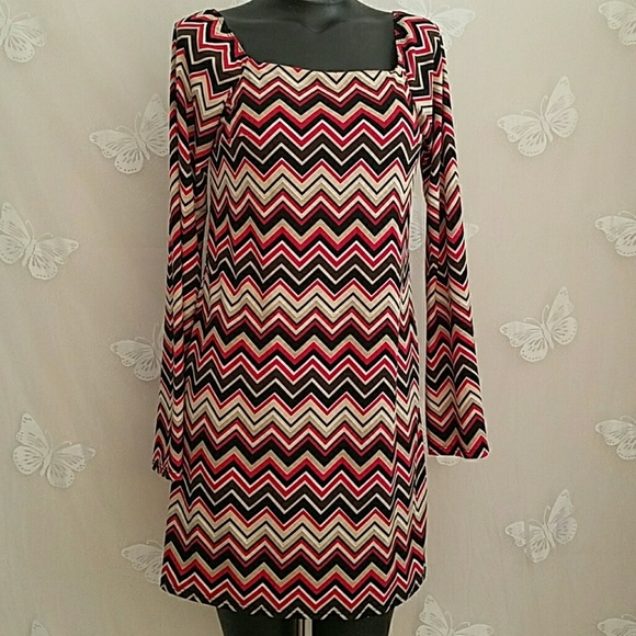 Chevron Bell Sleeve Square Neckline Sheath dress - Picture 2 of 6